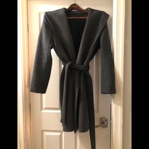 Moving to FL! Ann Taylor belted coat XL